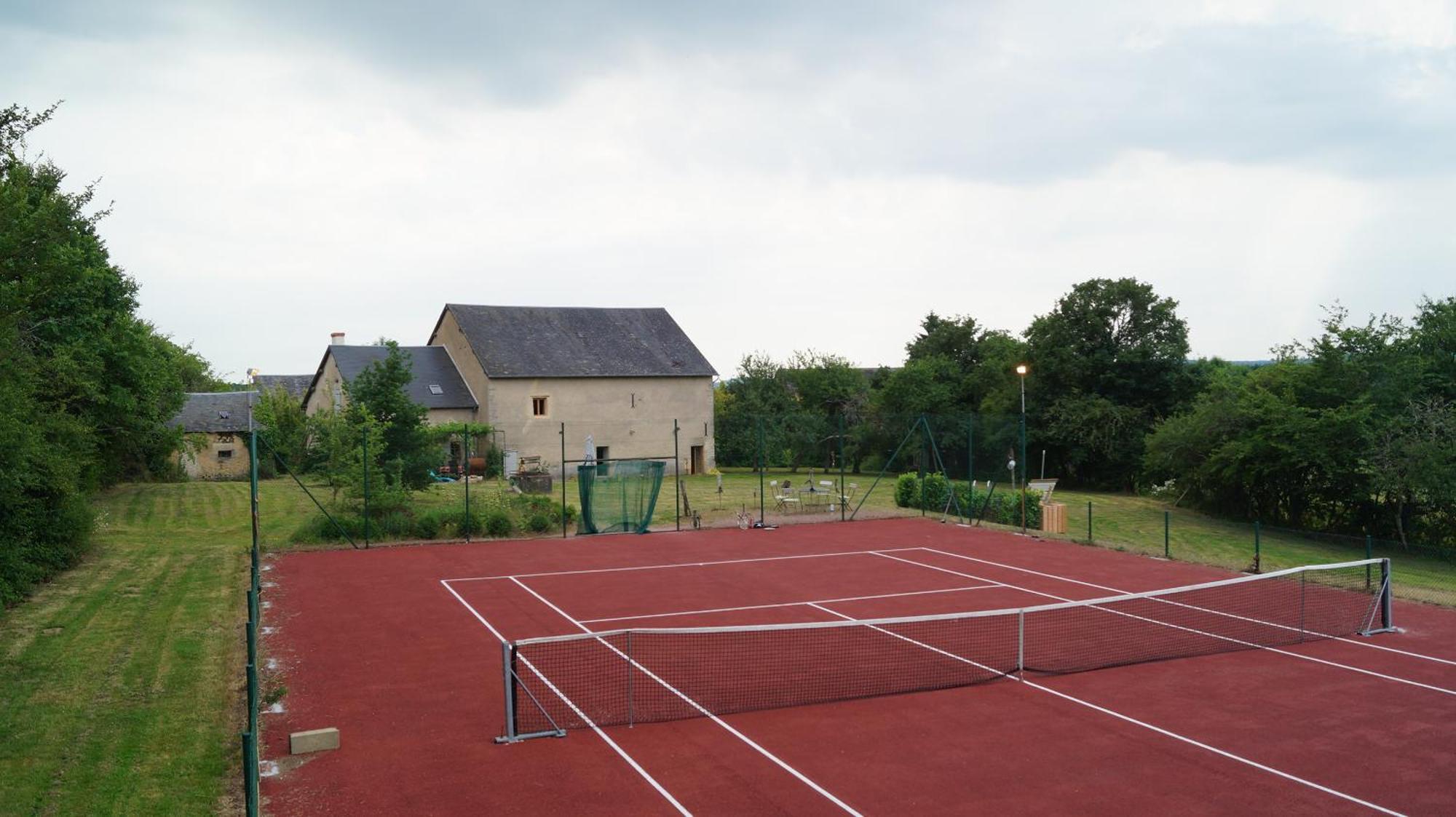 La Vache Tennis Prive Crux-la-Ville Buitenkant foto