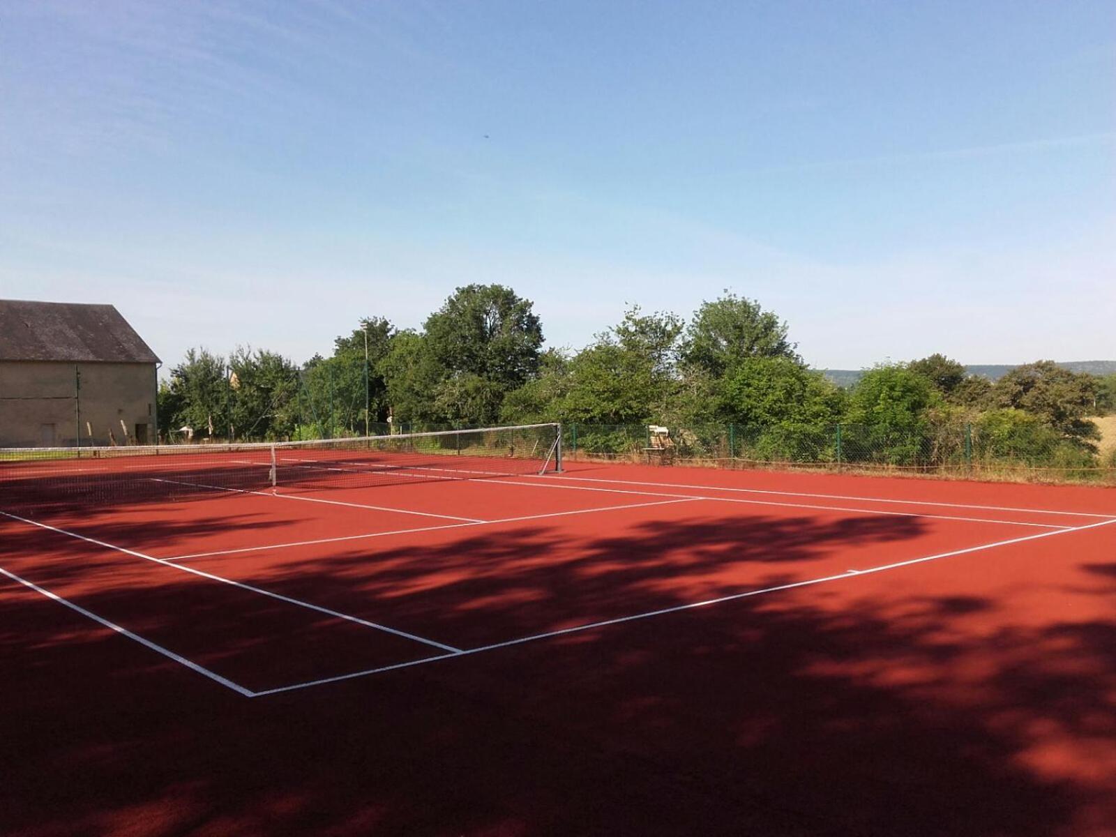La Vache Tennis Prive Crux-la-Ville Buitenkant foto
